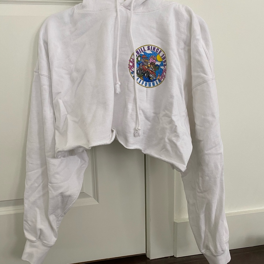 Cropped graphic hoodie